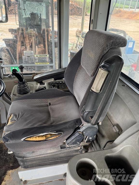 Hyundai HL 757 TM-7  휠로우더