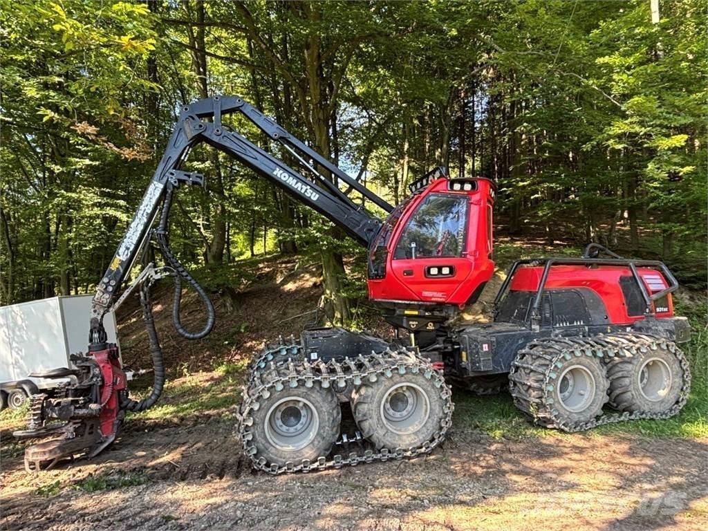 Komatsu 931 XC 원목 하베스터