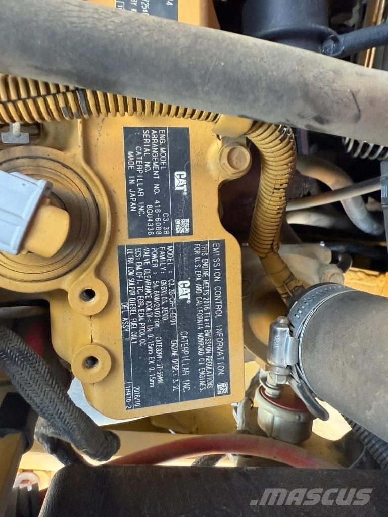 CAT 906M  1831h  휠로우더