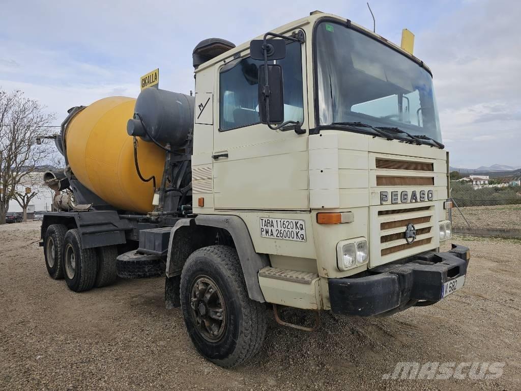 Pegaso 2323k 콘크리트 펌프카