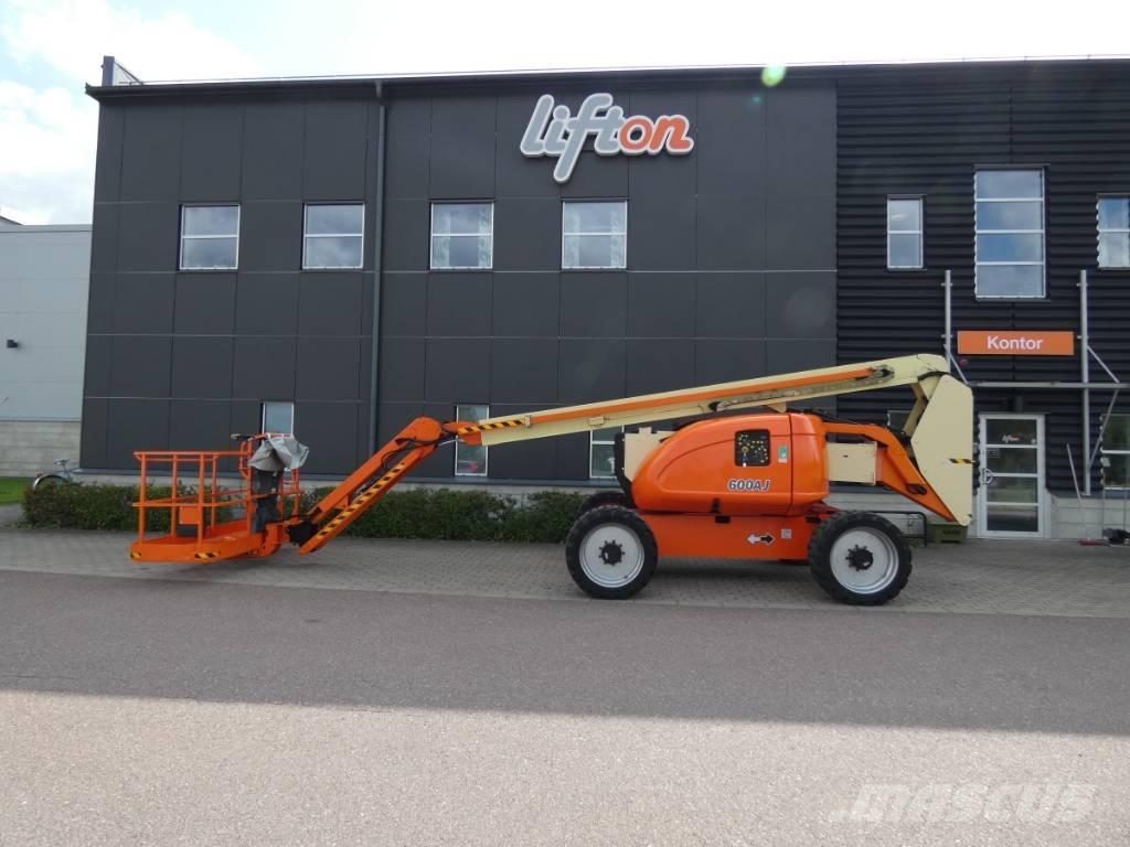 JLG 600 AJ Bomlift 관절형 전동이동 리프트
