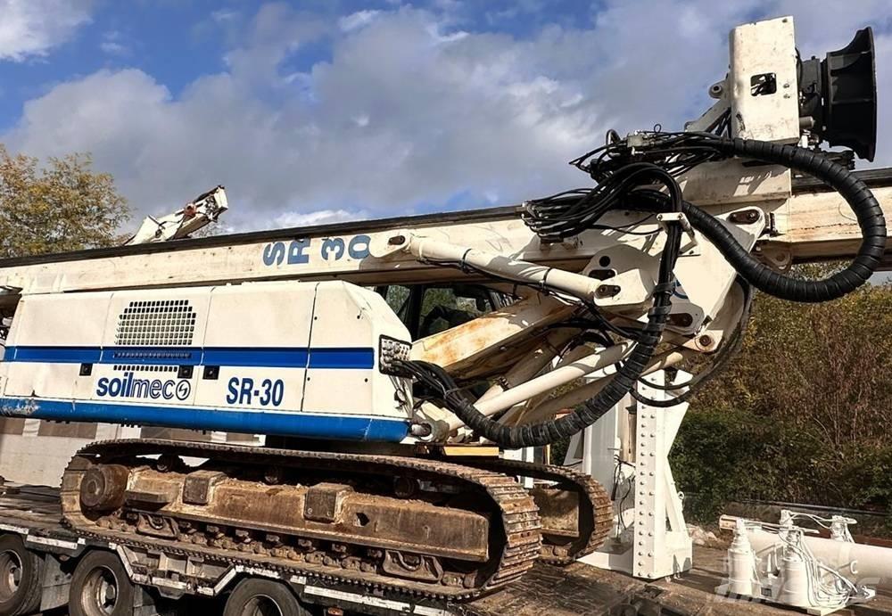 Soilmec SR30 말뚝설치기