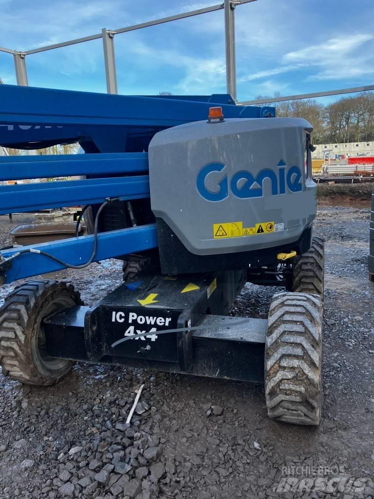 Genie Z 45/25 XC 관절형 전동이동 리프트