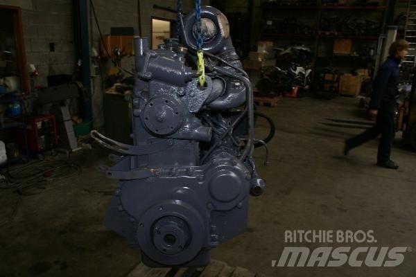 DAF DS 575 엔진