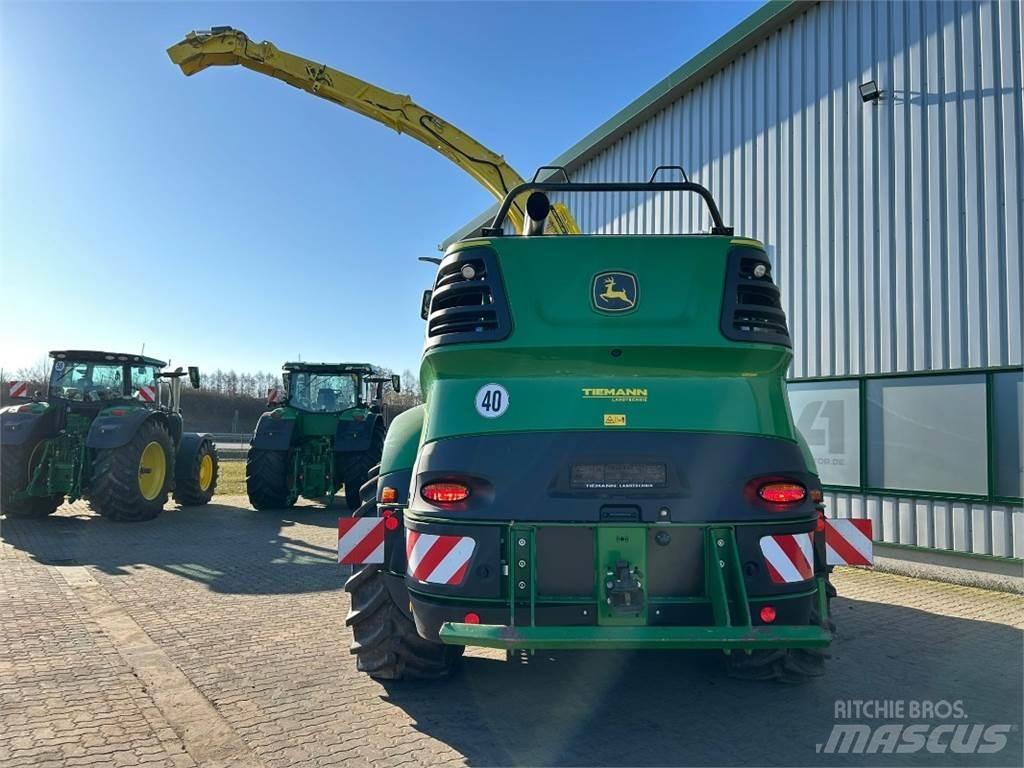 John Deere 8400i 목초 수확기