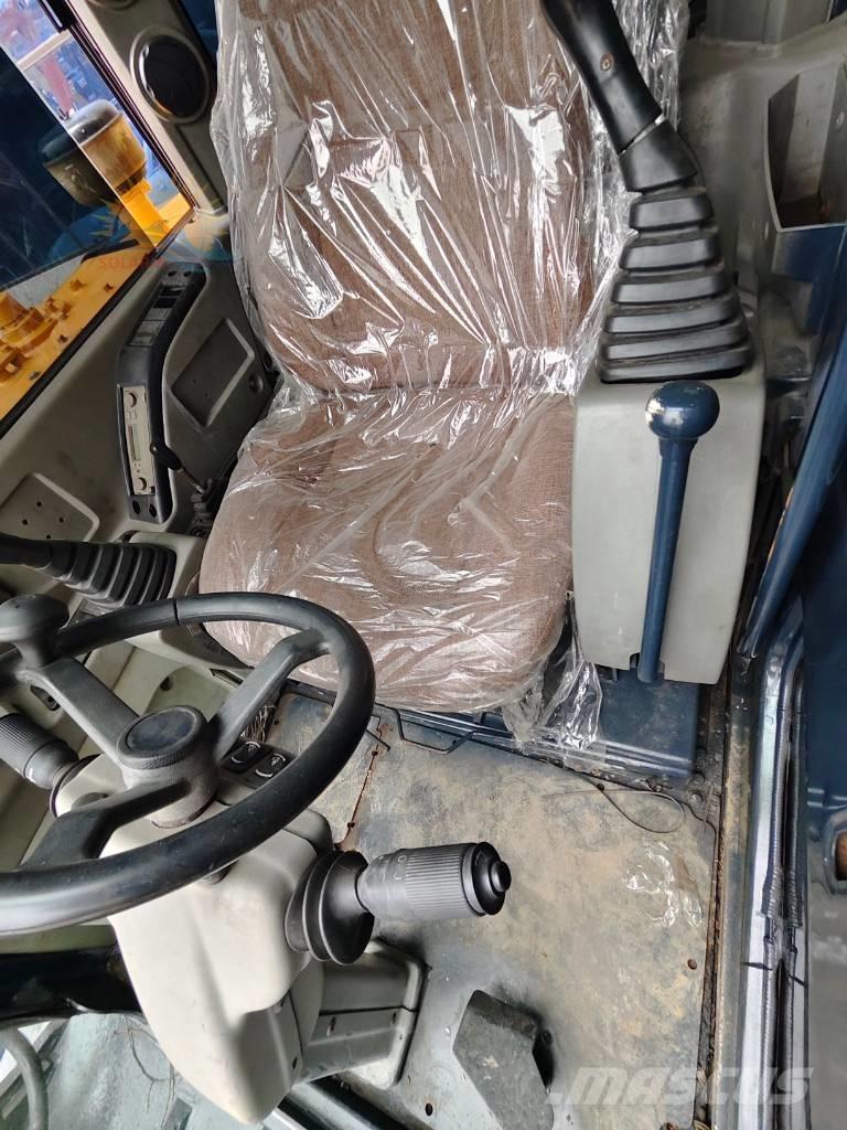 Hyundai Robex 60 VS 소형 굴삭기 7톤 미만