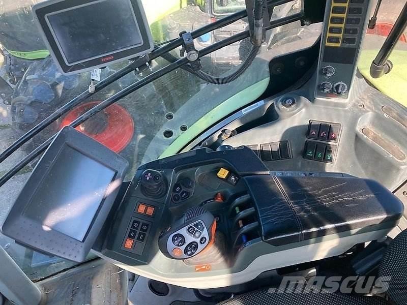 CLAAS Axion 830 트랙터