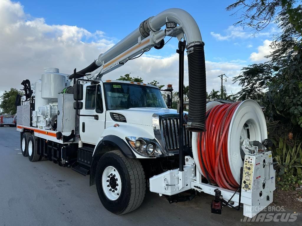 International 7400 콤비/진공 트럭