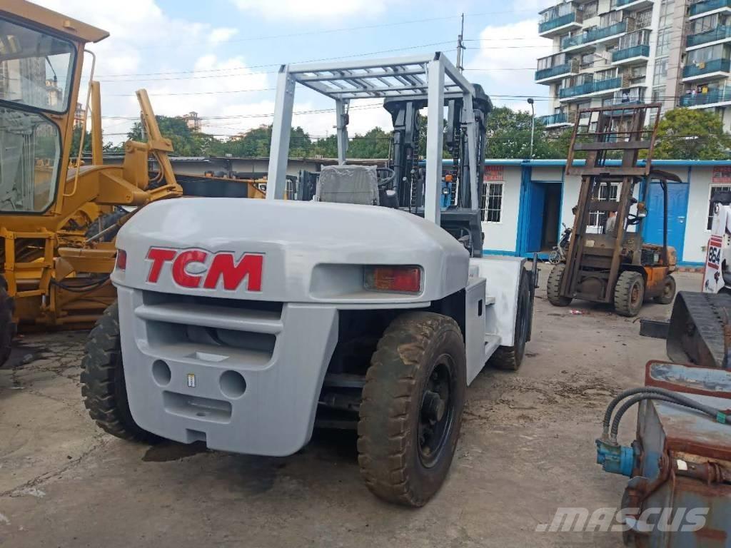 TCM FD 100 디젤 지게차