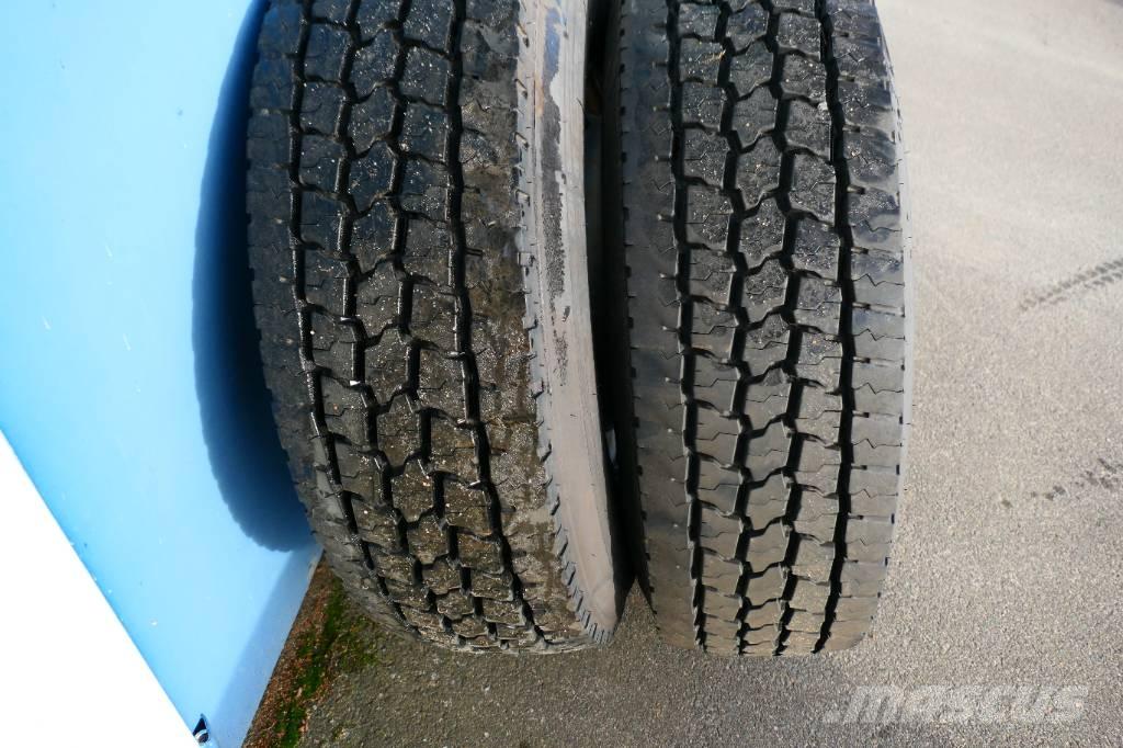 Dunlop 315/80R22,5 타이어, 휠 및 림
