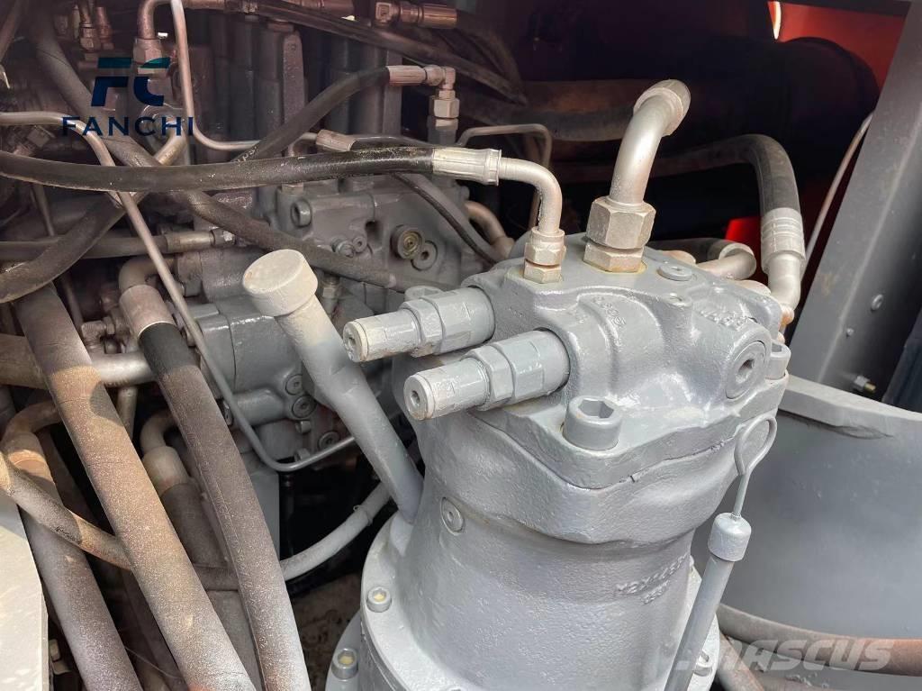 Hitachi EX 200 대형 굴삭기 29톤 이상