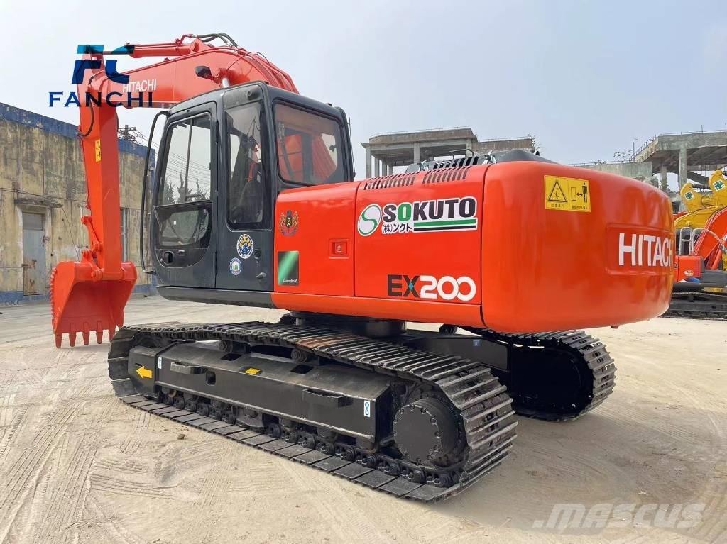 Hitachi EX 200 대형 굴삭기 29톤 이상
