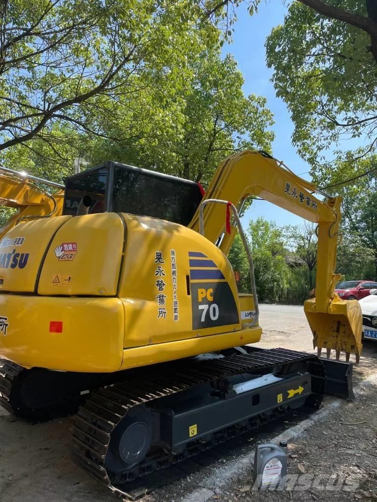 Komatsu PC70-8 중형굴삭기 7톤-28톤