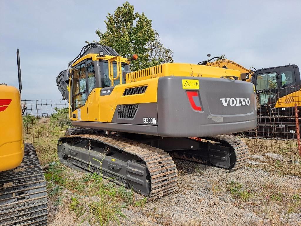 Volvo EC300D L 대형 굴삭기 29톤 이상
