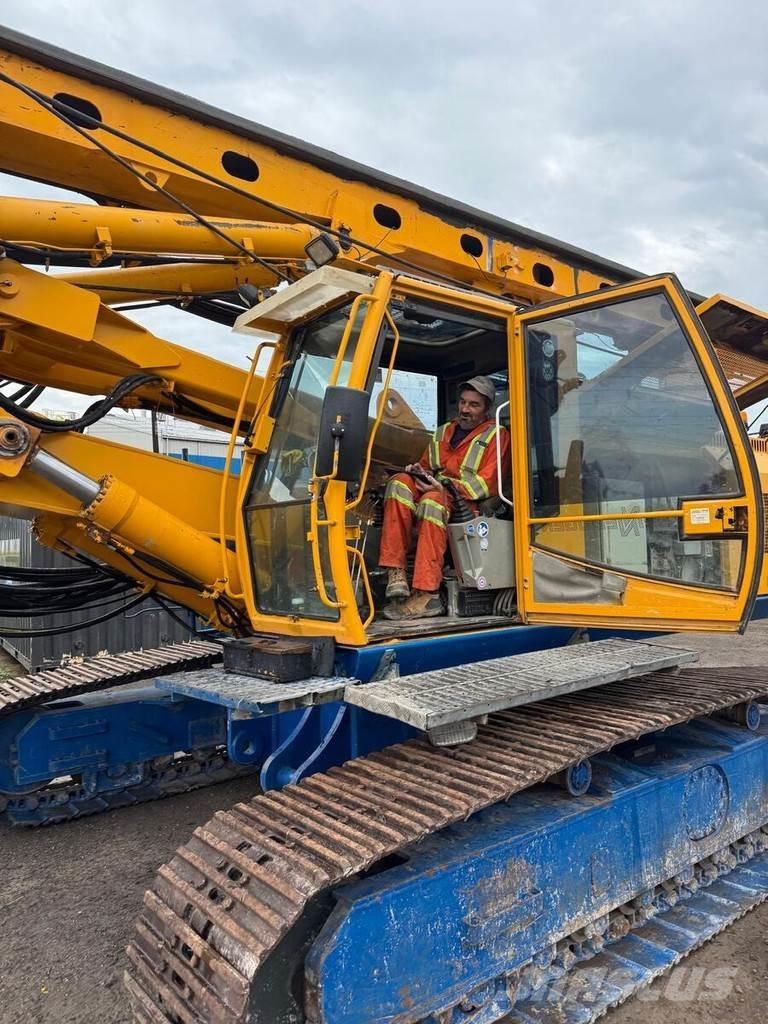 Bauer BG 24H 중형 드릴 장비