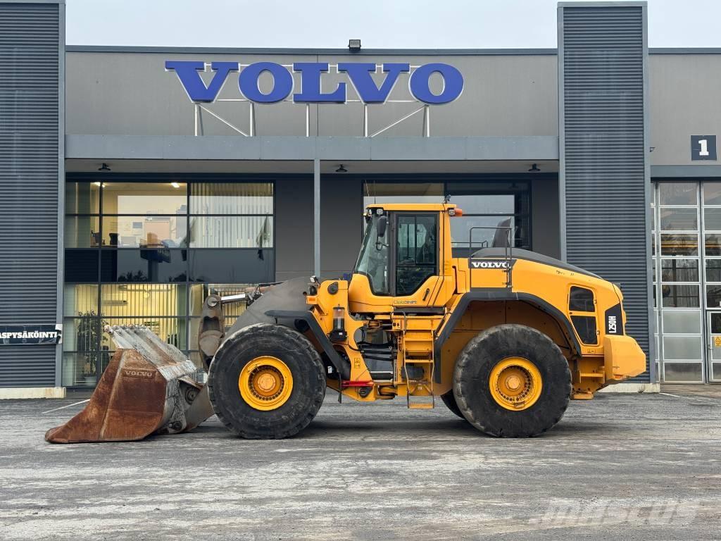 Volvo l 250 H  휠로우더