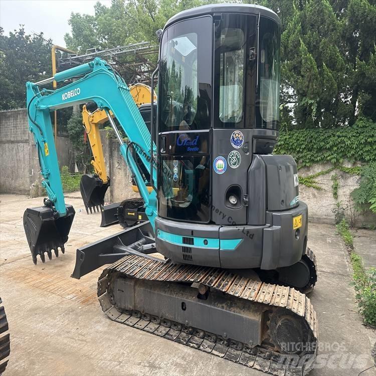 Kobelco SK 55 소형 굴삭기 7톤 미만