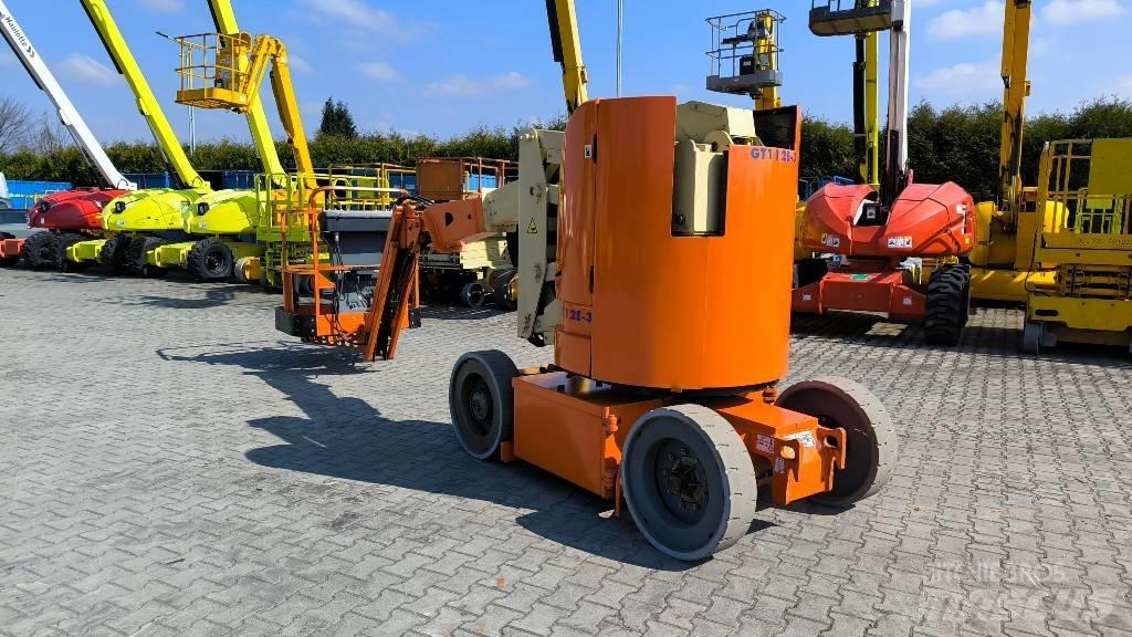 JLG E 300 AJP 관절형 전동이동 리프트
