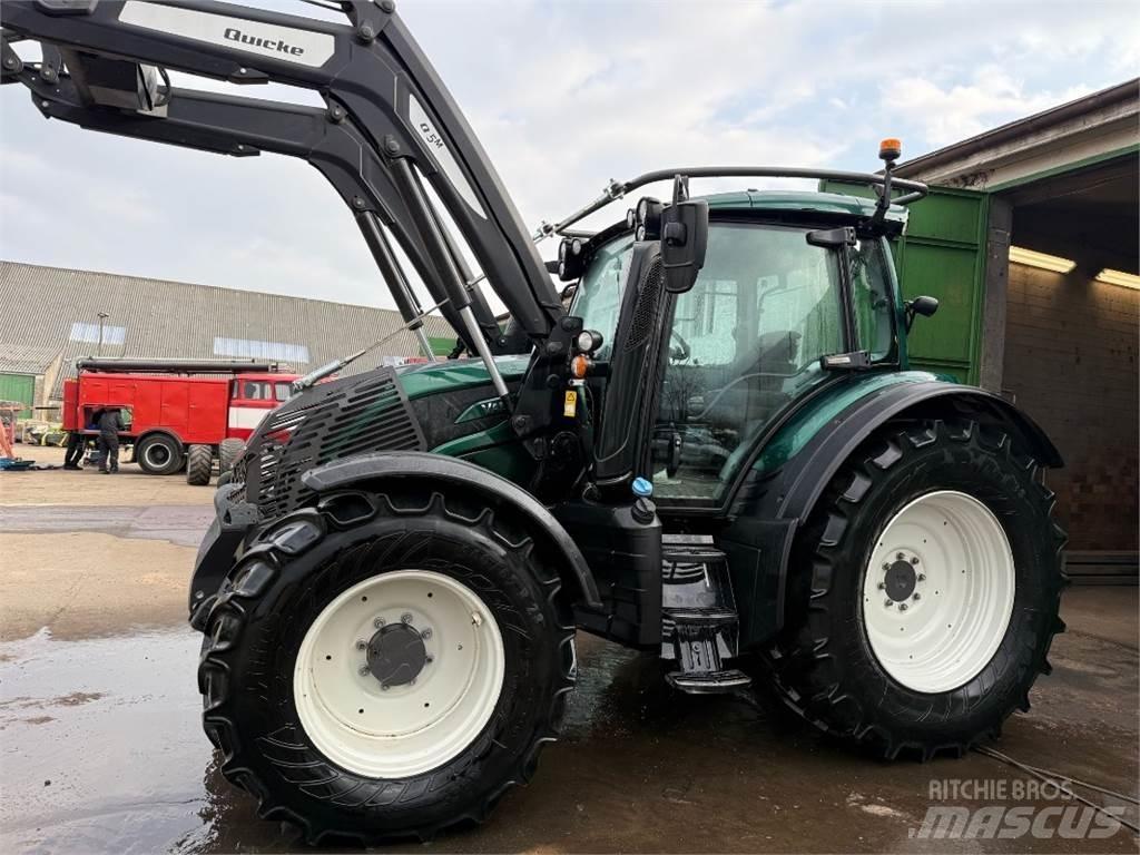 Valtra N 154 트랙터
