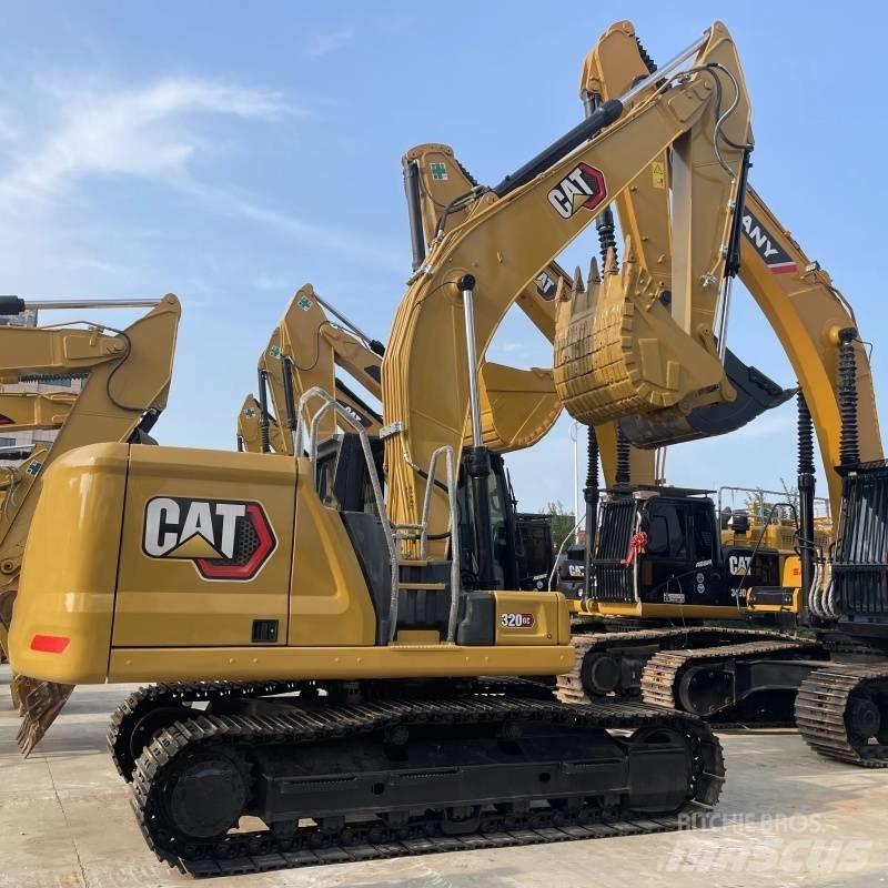 CAT 320 GC 대형 굴삭기 29톤 이상
