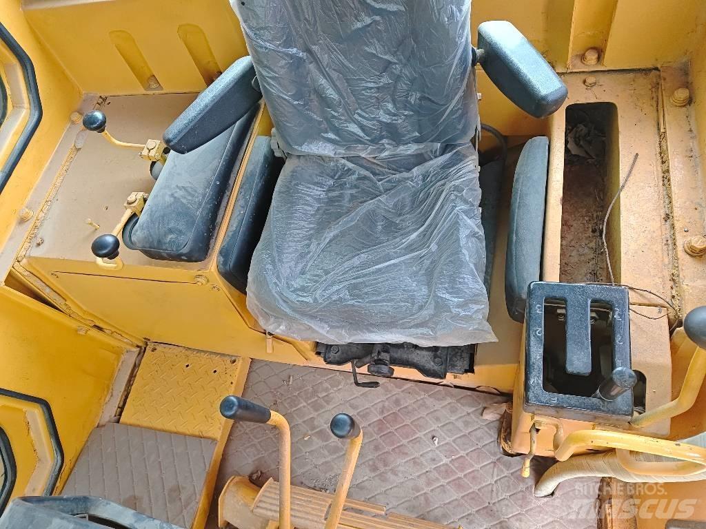 CAT D 7 G 크롤러 도저