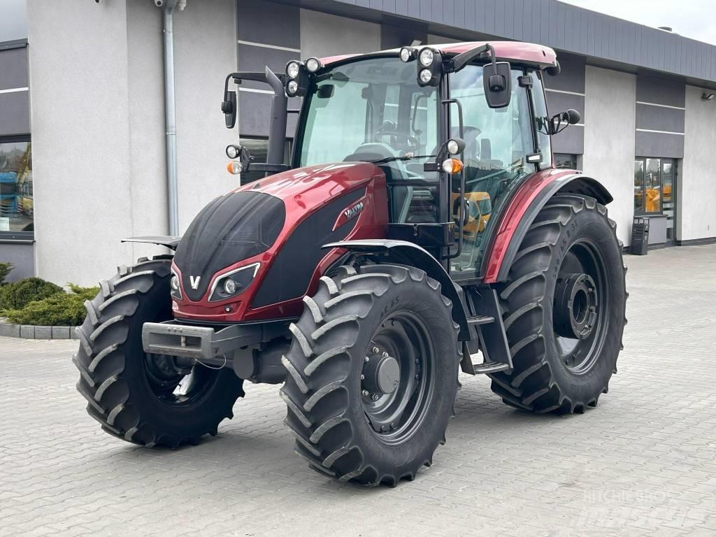 Valtra A 104 트랙터