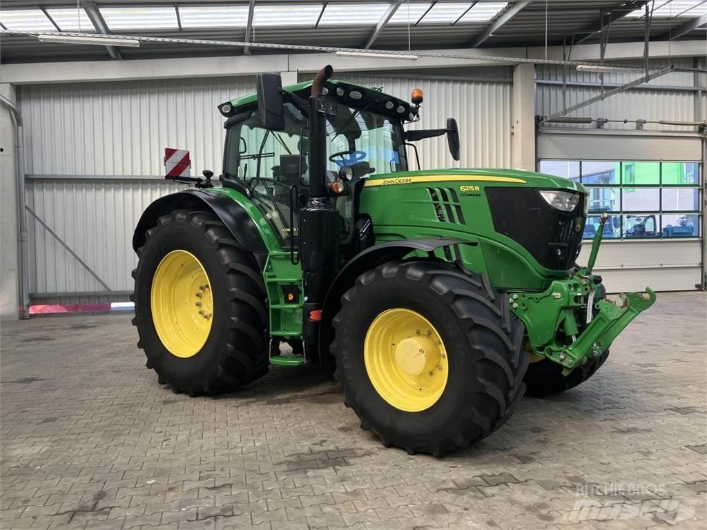 John Deere 6215R 트랙터