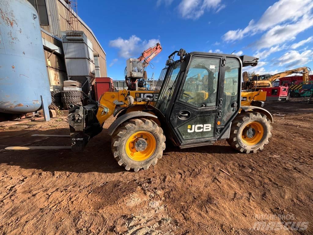 JCB 525-60 Agri plus 텔러 핸들러