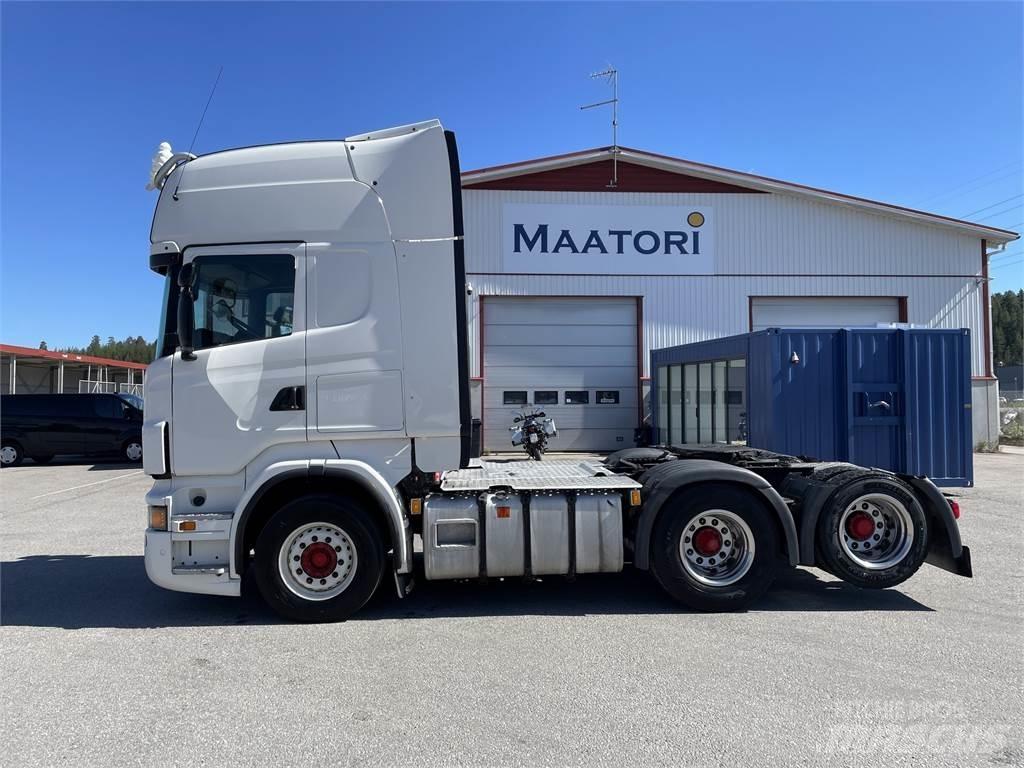 Scania R560 6x2 트랙터 유닛