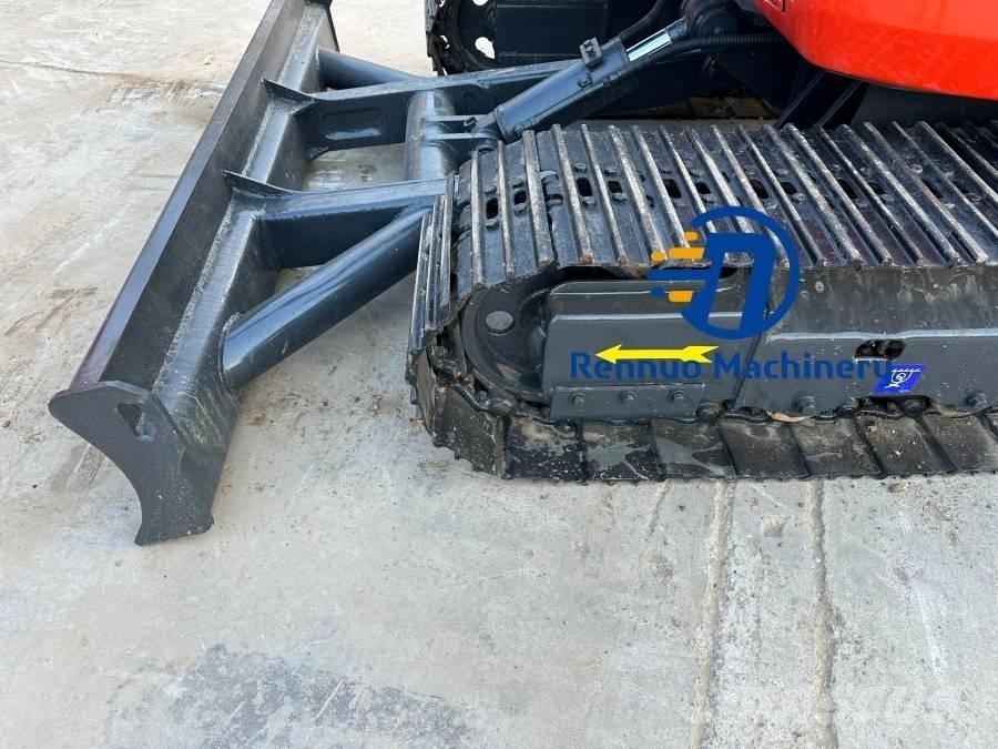 Kubota KX163 소형 굴삭기 7톤 미만