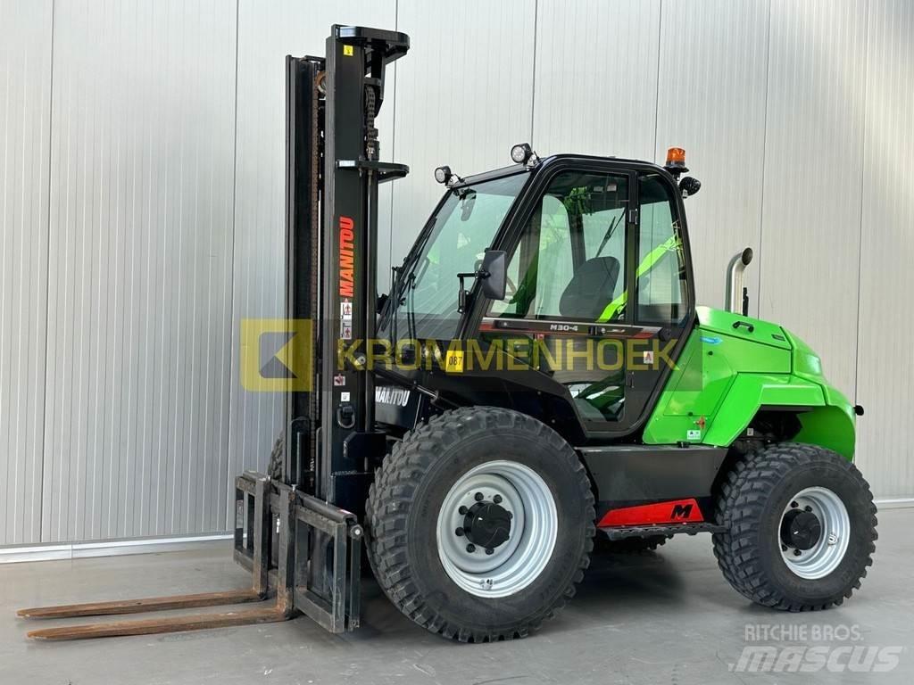 Manitou M30-4 험지용 트럭