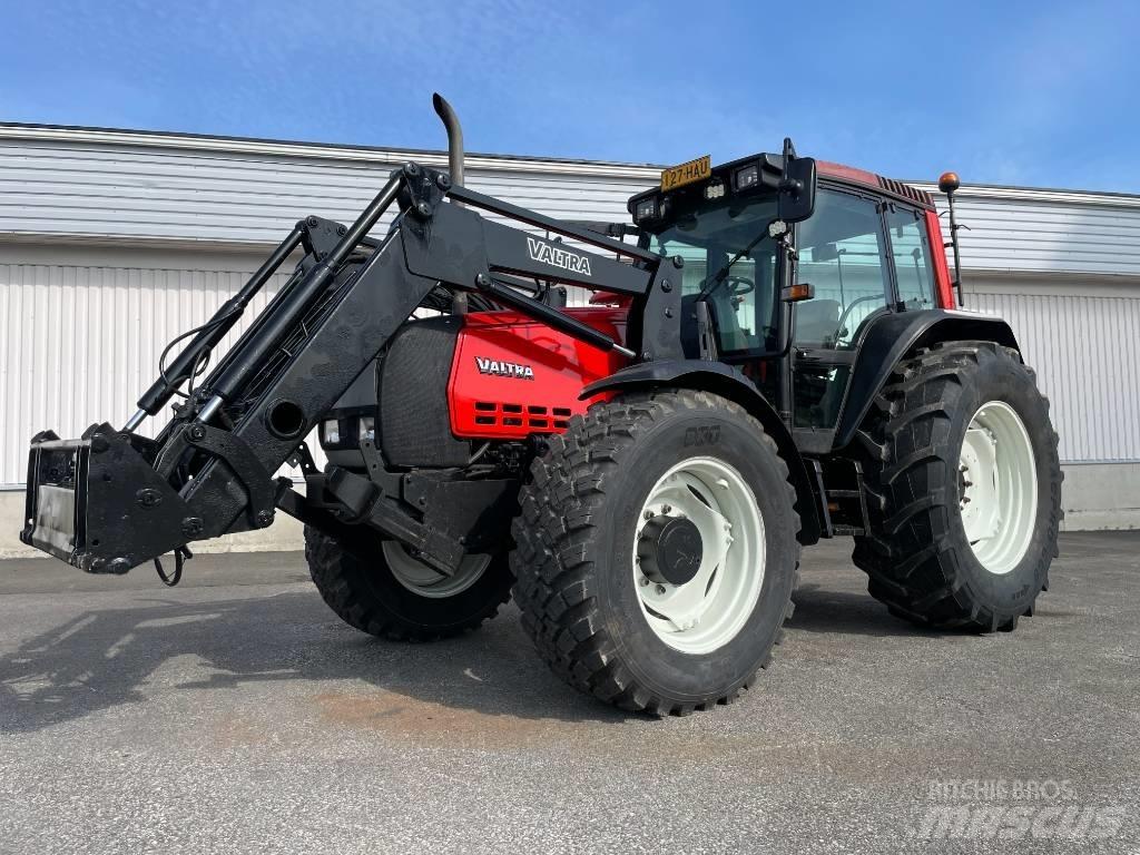 Valtra X 120 트랙터