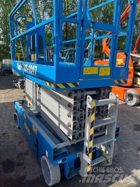 Genie GS 4047 가위형 리프트