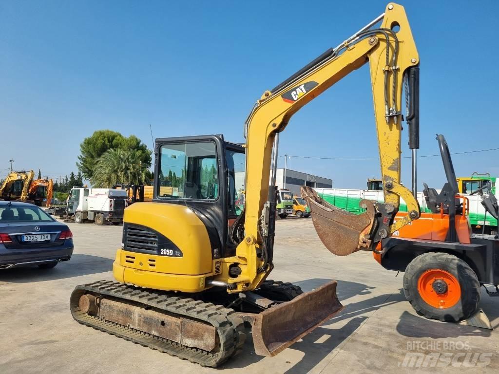 CAT 305 D CR 소형 굴삭기 7톤 미만