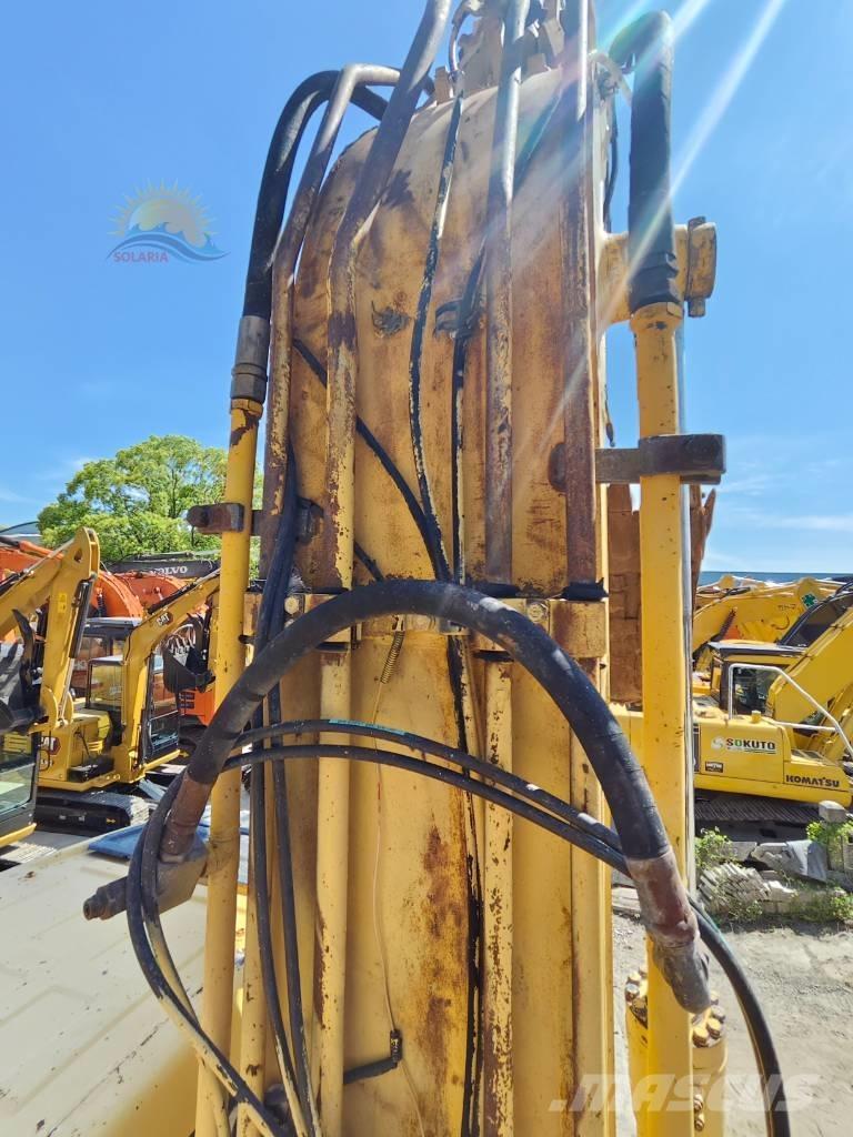 Komatsu PC 240 LC-7 대형 굴삭기 29톤 이상