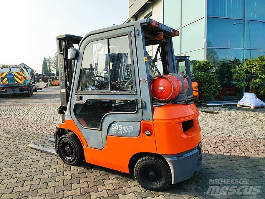 Toyota 42-7FGF18 LPG 지게차