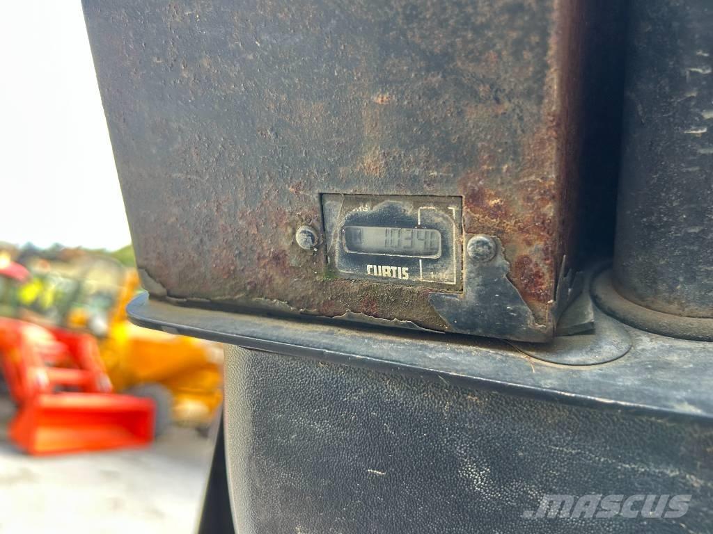 Mecalac TA3S 건설현장 덤프트럭