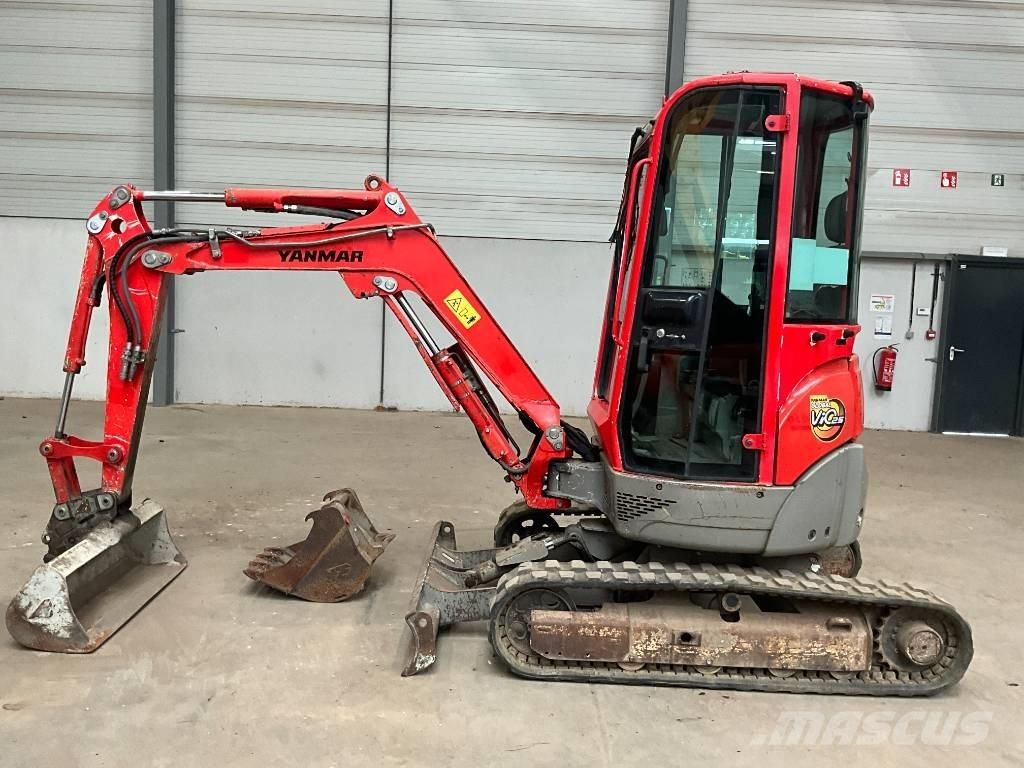 Yanmar Vio 25-4 소형 굴삭기 7톤 미만