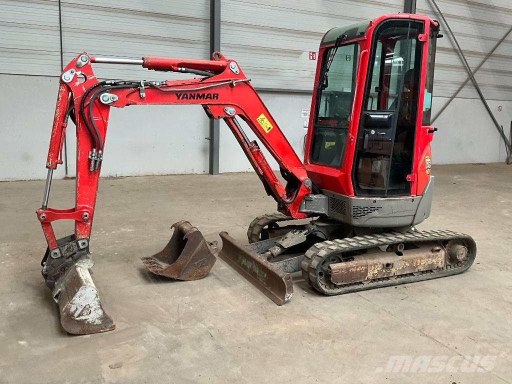 Yanmar Vio 25-4 소형 굴삭기 7톤 미만