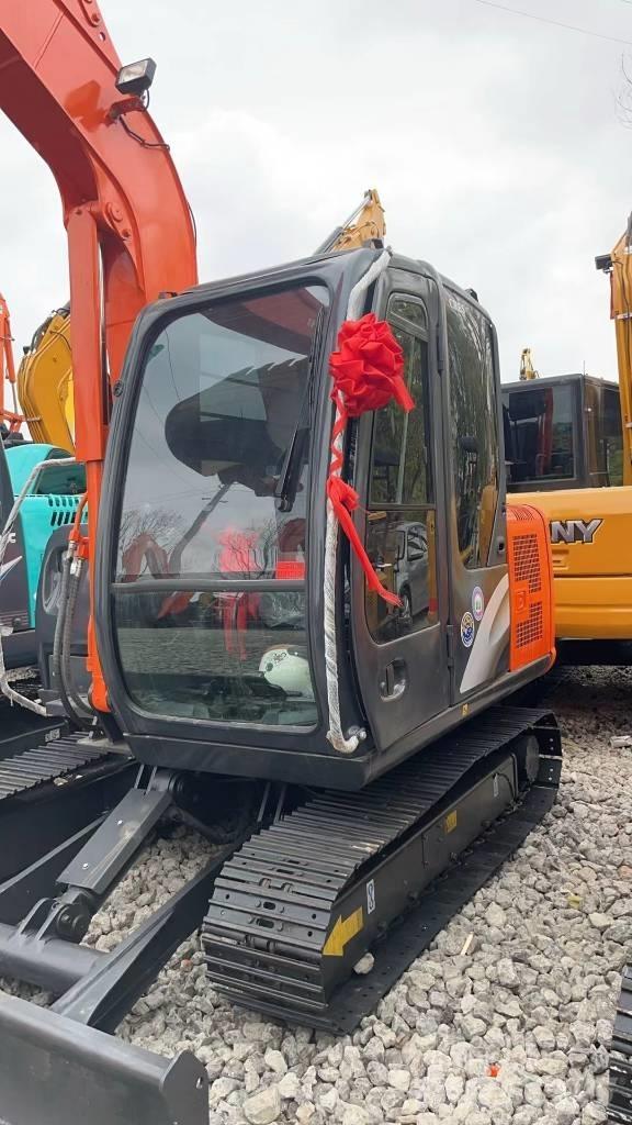 Hitachi Zaxis 60 소형 굴삭기 7톤 미만