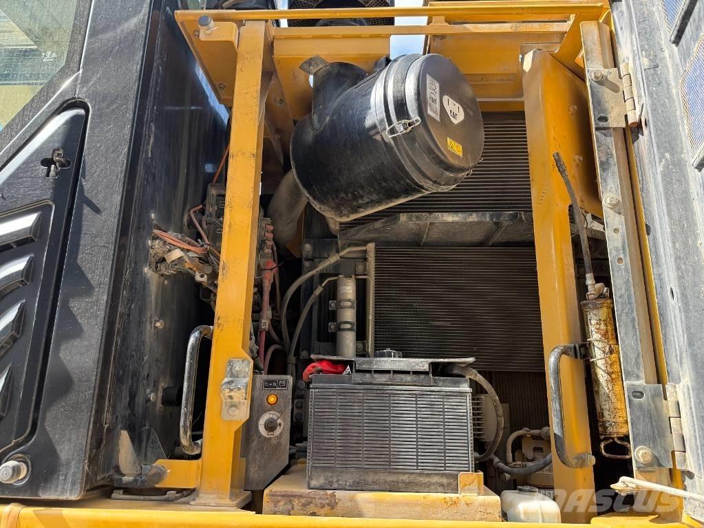 CAT 335 F L CR 대형 굴삭기 29톤 이상