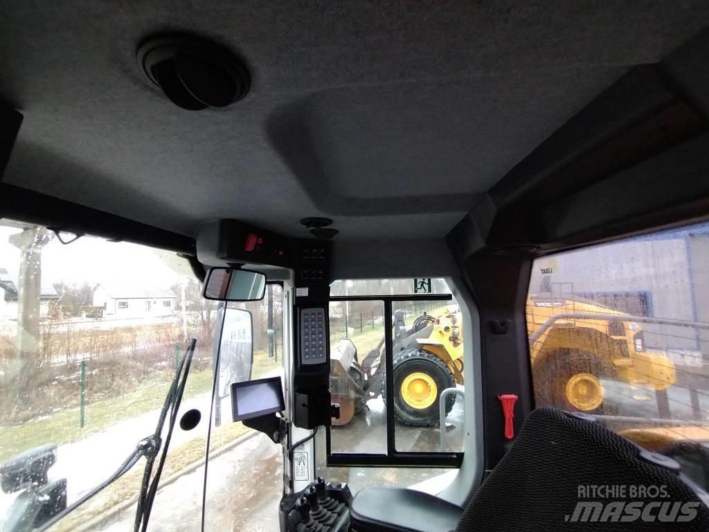 Liebherr L 556  휠로우더