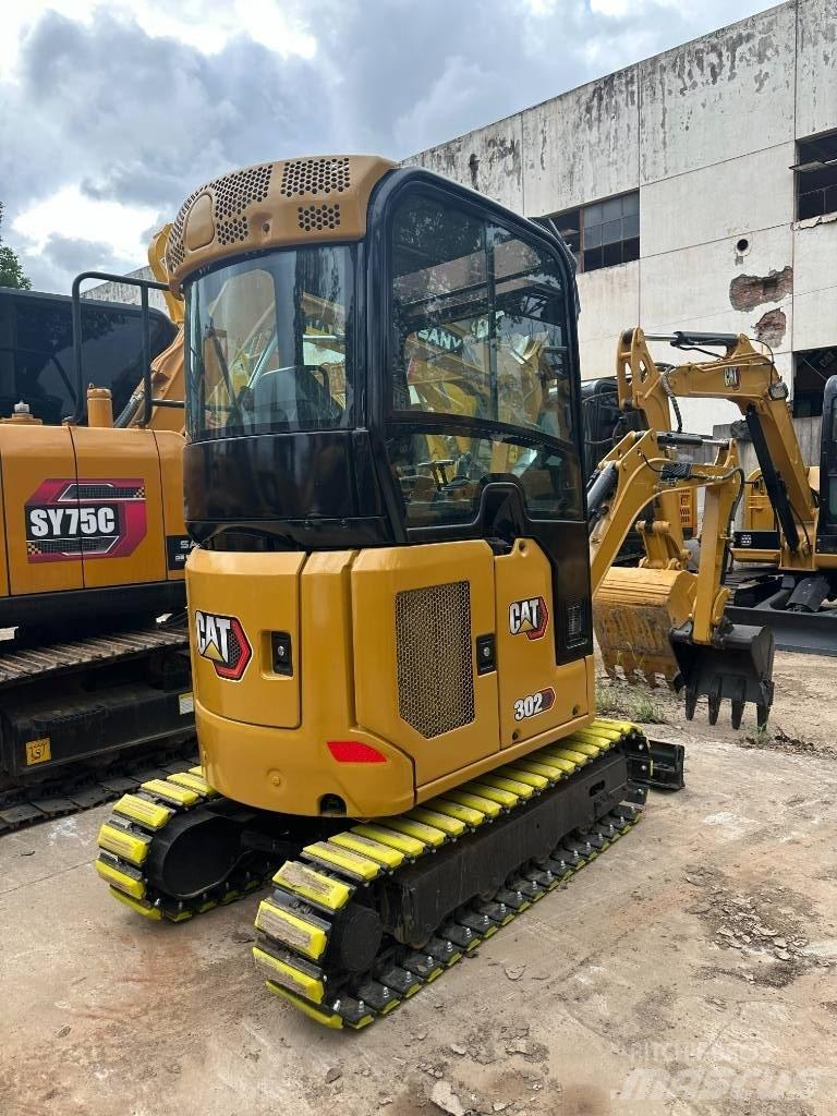 CAT CAT302 소형 굴삭기 7톤 미만