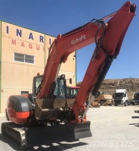 Kubota KX 080-4 중형굴삭기 7톤-28톤