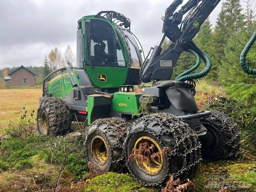John Deere 1070G 원목 하베스터