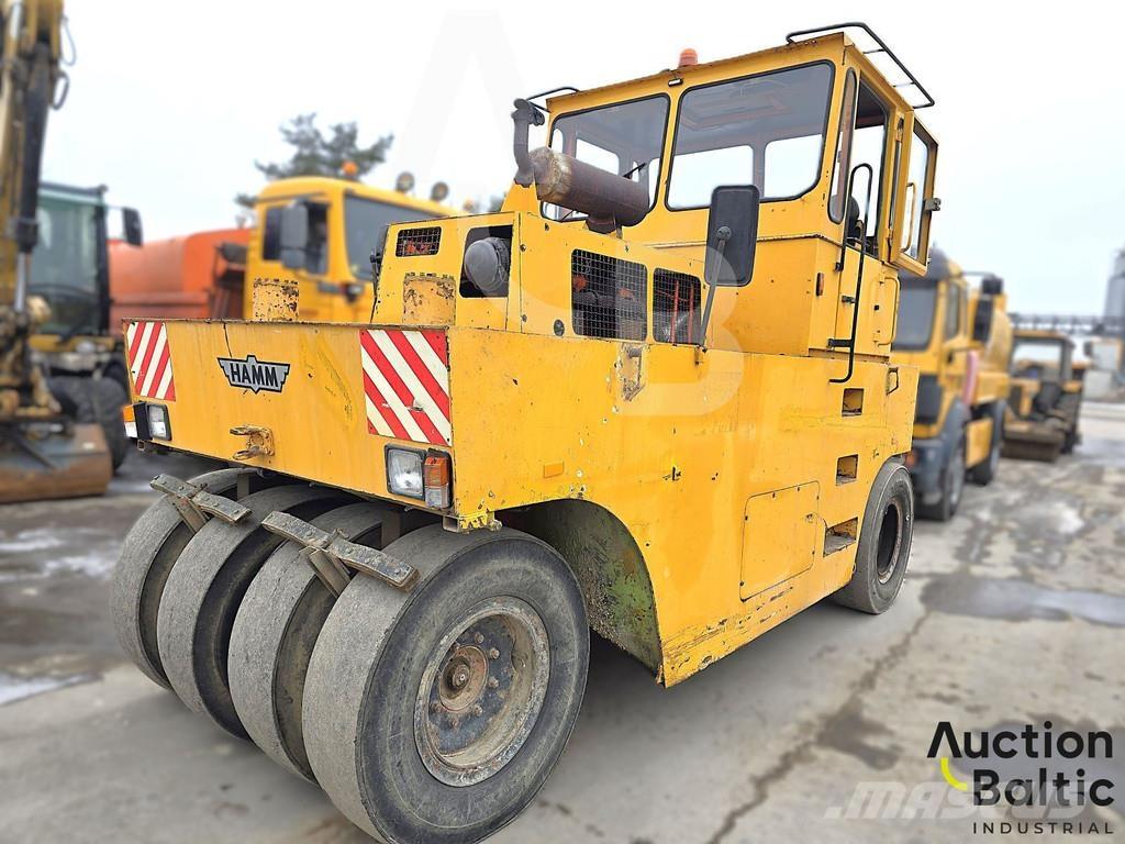 Hamm GRW 18 공기 타이어 롤러
