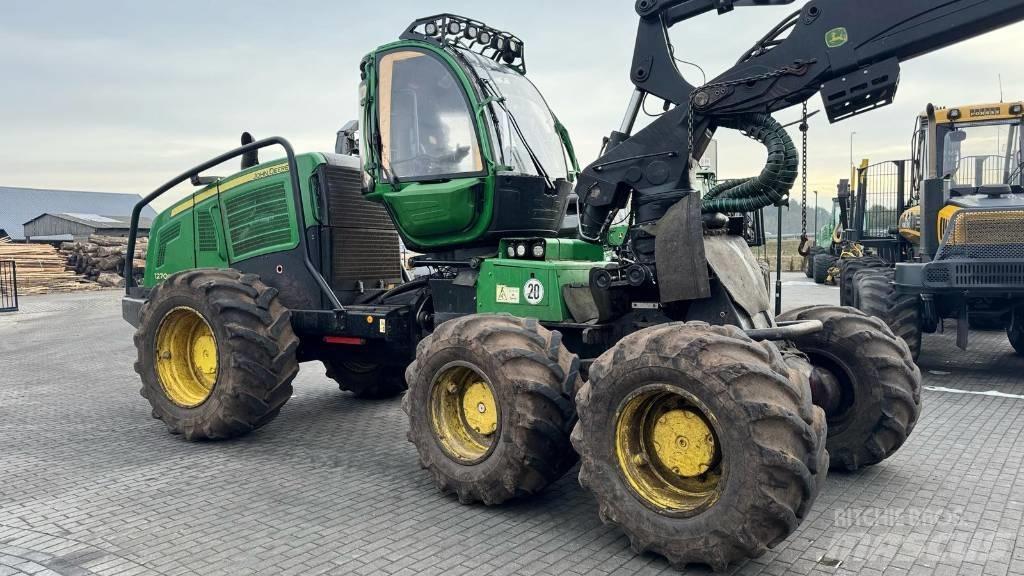 John Deere 1270 E 원목 하베스터