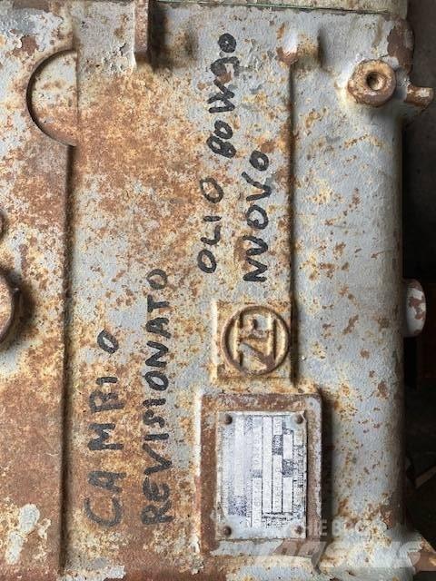 ZF CAMBIO ZF 16S130 기어박스