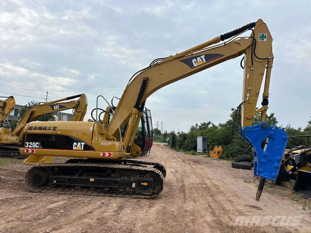 CAT 320 C 대형 굴삭기 29톤 이상
