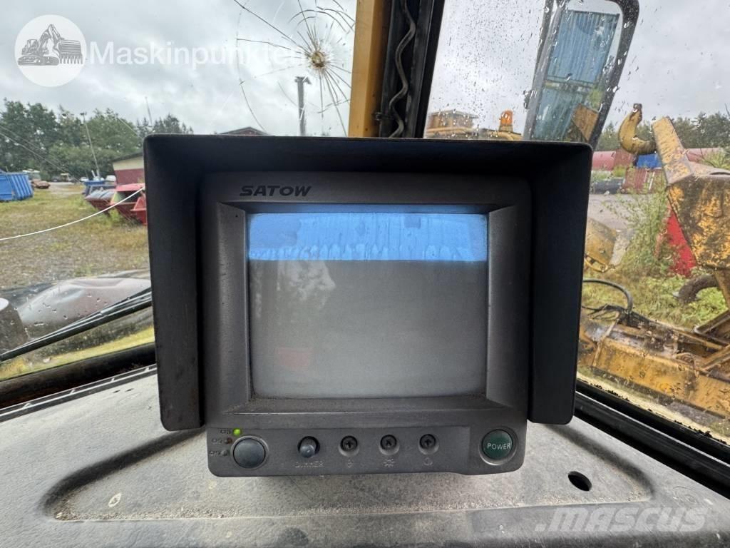 Volvo BM A 20 연결식 홀러